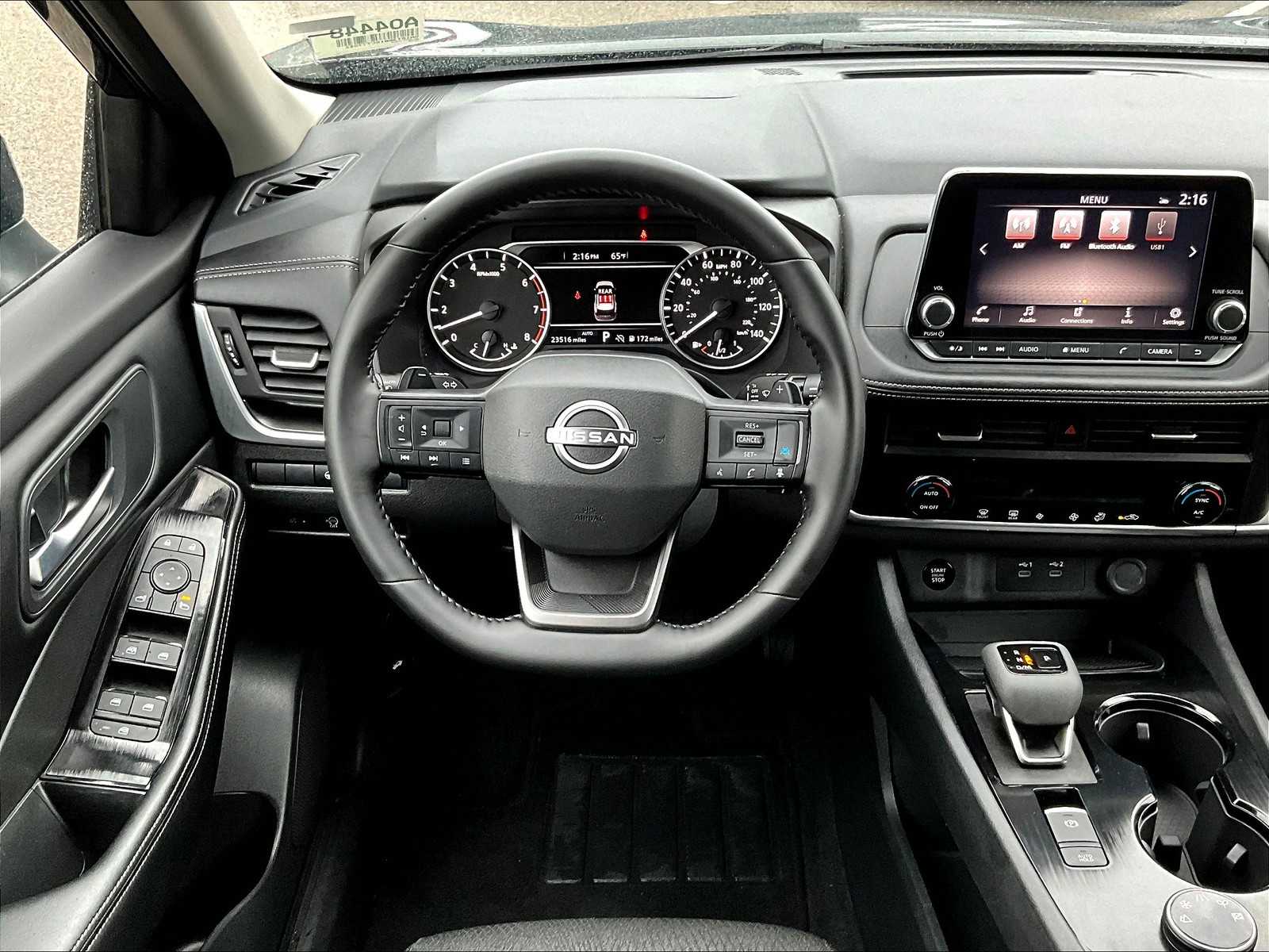 2025 Nissan Rogue SV - Photo 17