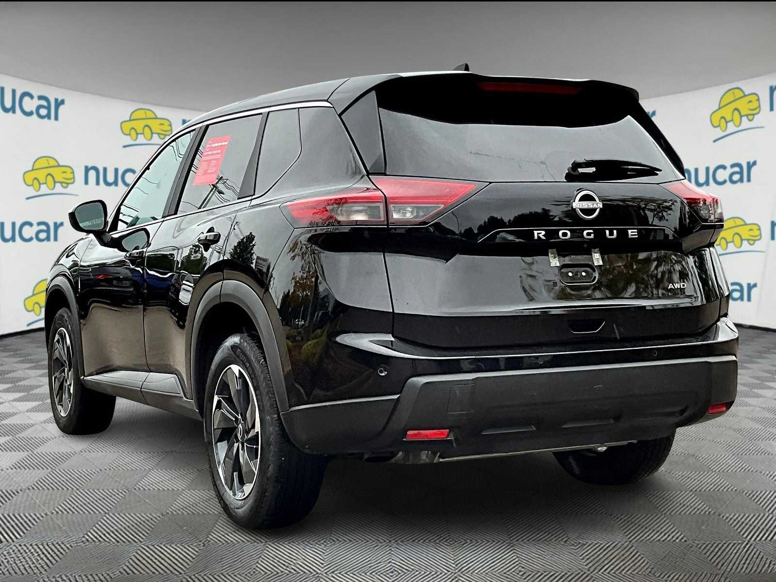 2025 Nissan Rogue SV - Photo 4