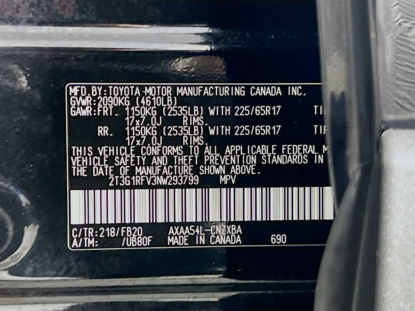 2022 Toyota RAV4 LE - Photo 31