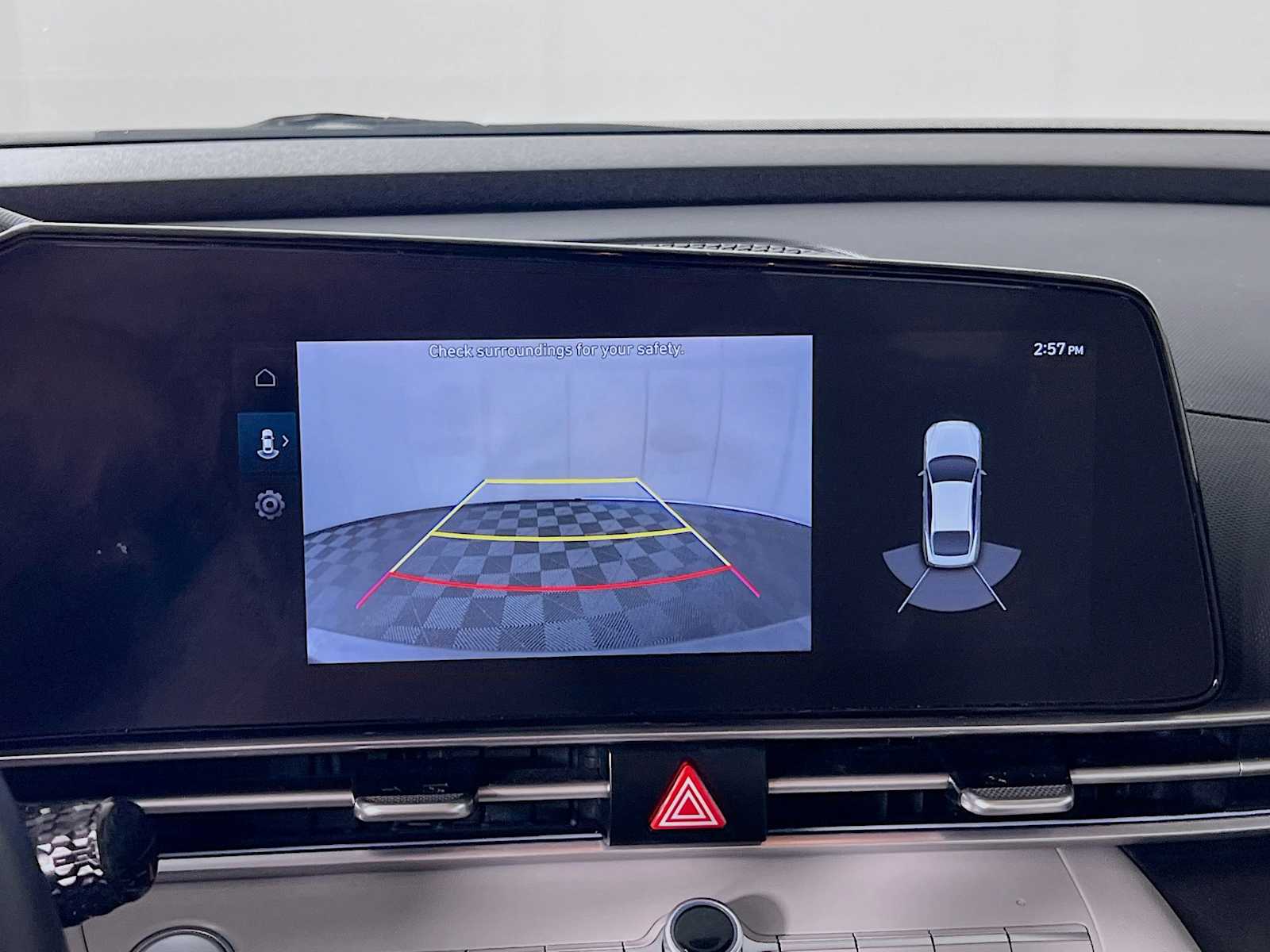 2023 Hyundai Elantra Limited - Photo 13