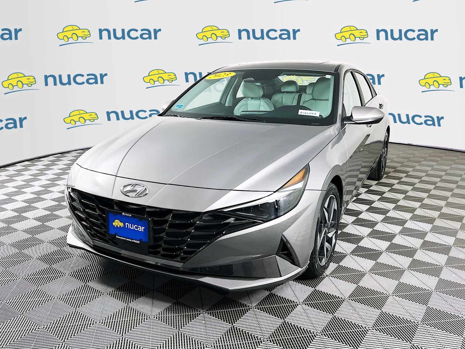 2023 Hyundai Elantra Limited - Photo 3