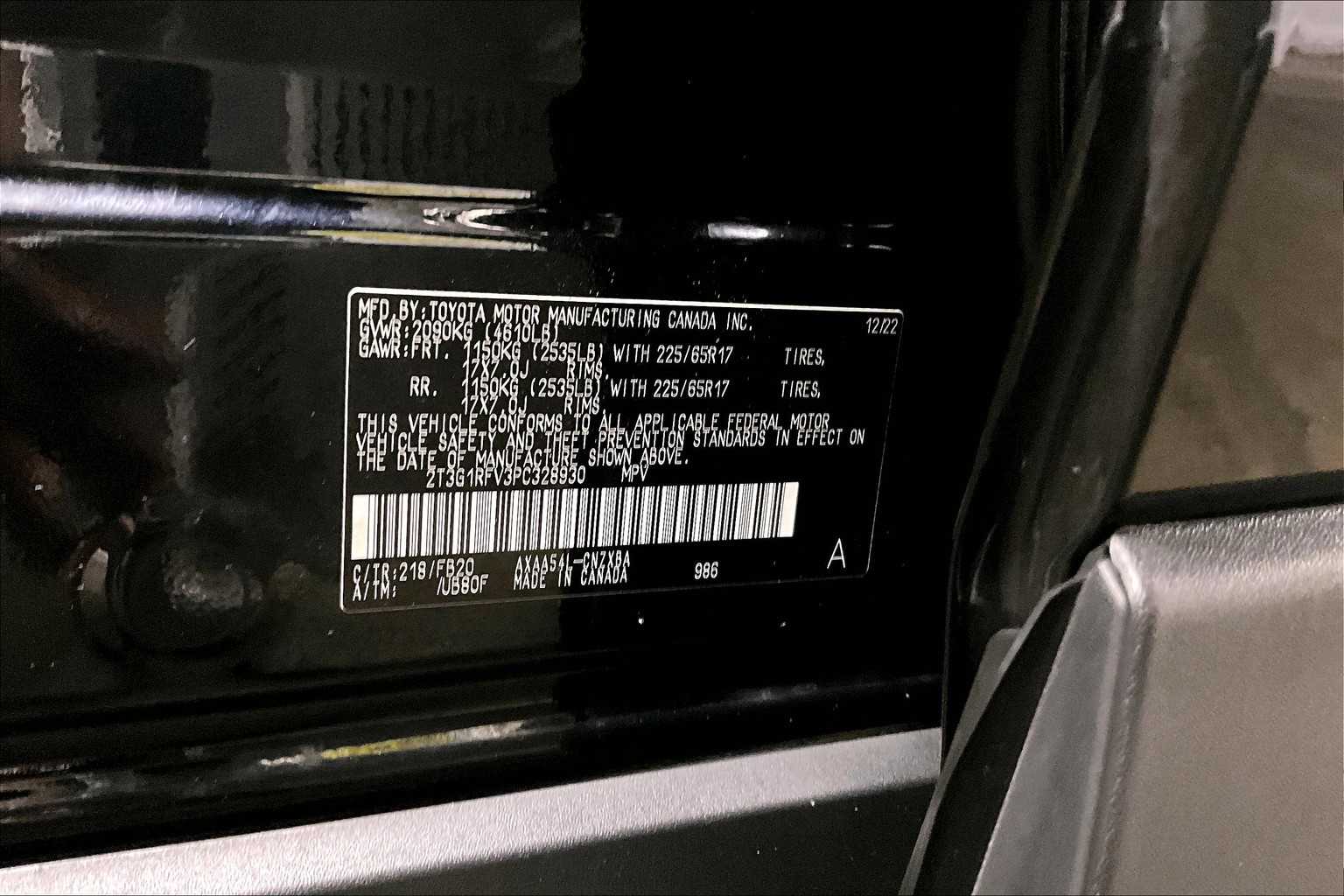 2023 Toyota RAV4 LE - Photo 34