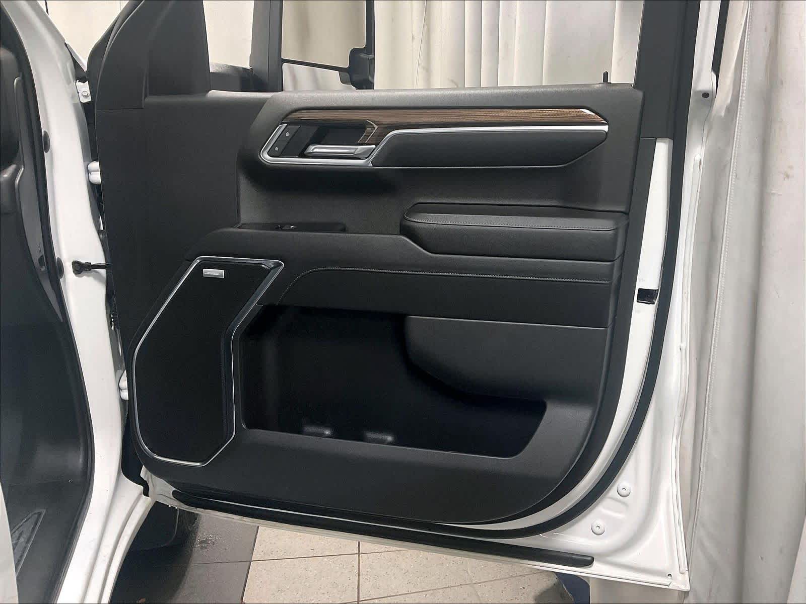 2022 Chevrolet Silverado 1500 RST - Photo 12