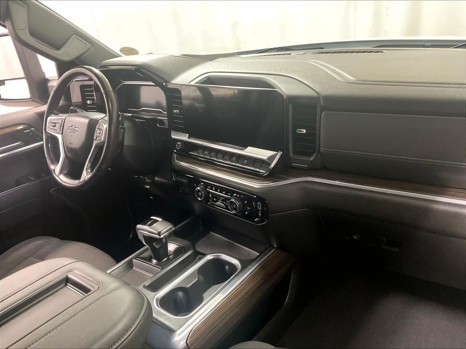 2022 Chevrolet Silverado 1500 RST - Photo 14