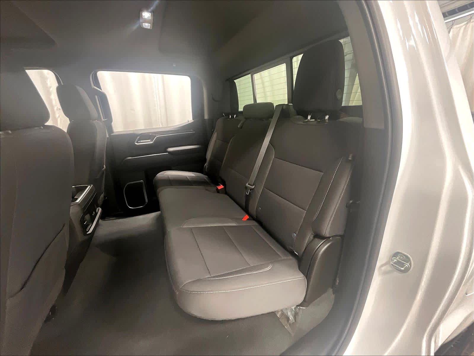 2022 Chevrolet Silverado 1500 RST - Photo 15