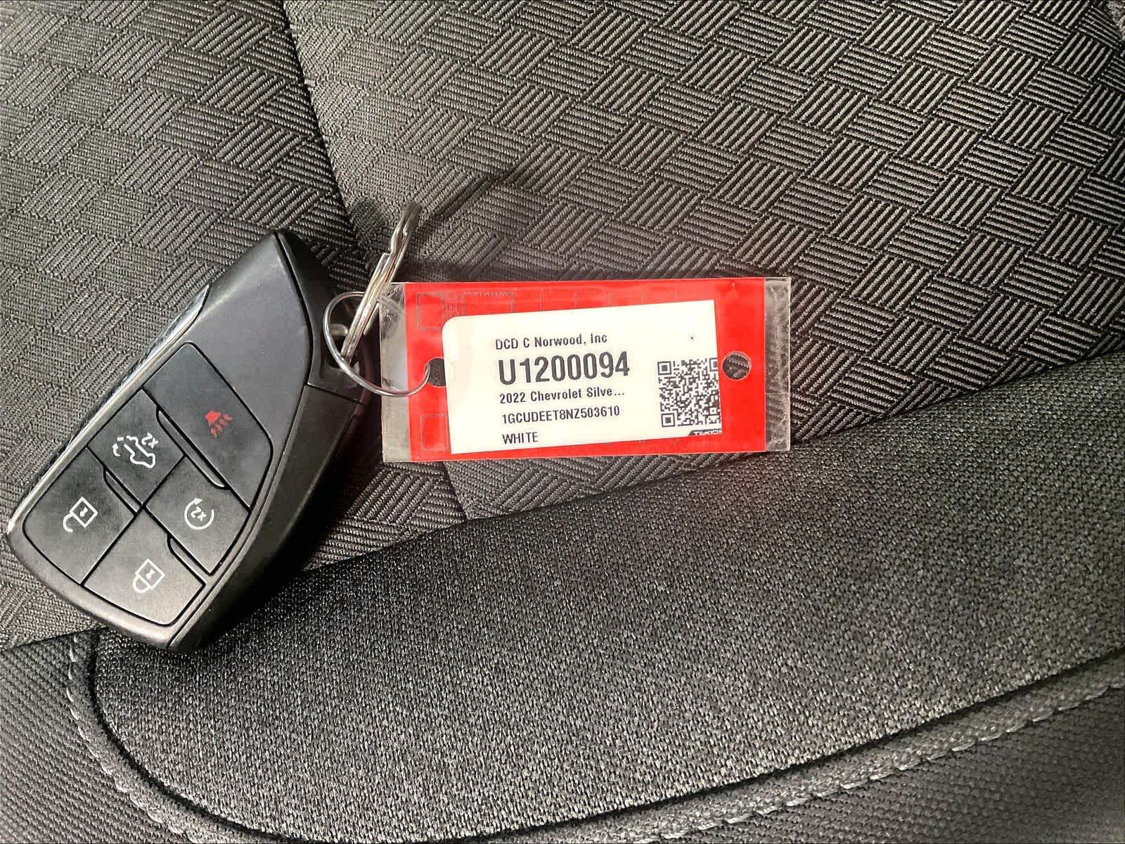 2022 Chevrolet Silverado 1500 RST - Photo 30