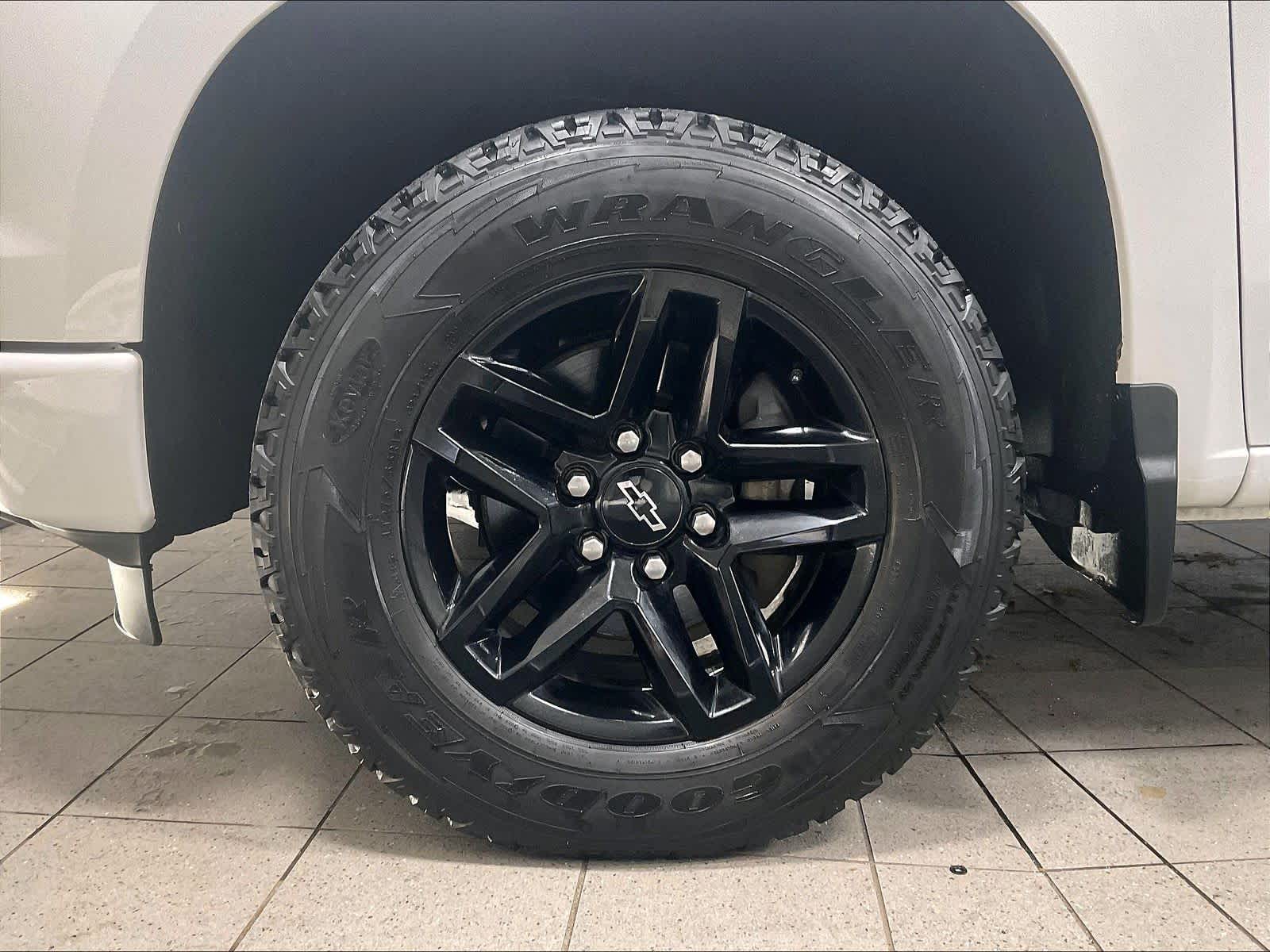 2022 Chevrolet Silverado 1500 RST - Photo 7