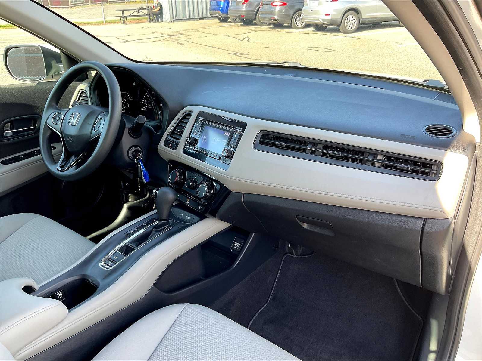 2022 Honda HR-V LX - Photo 14