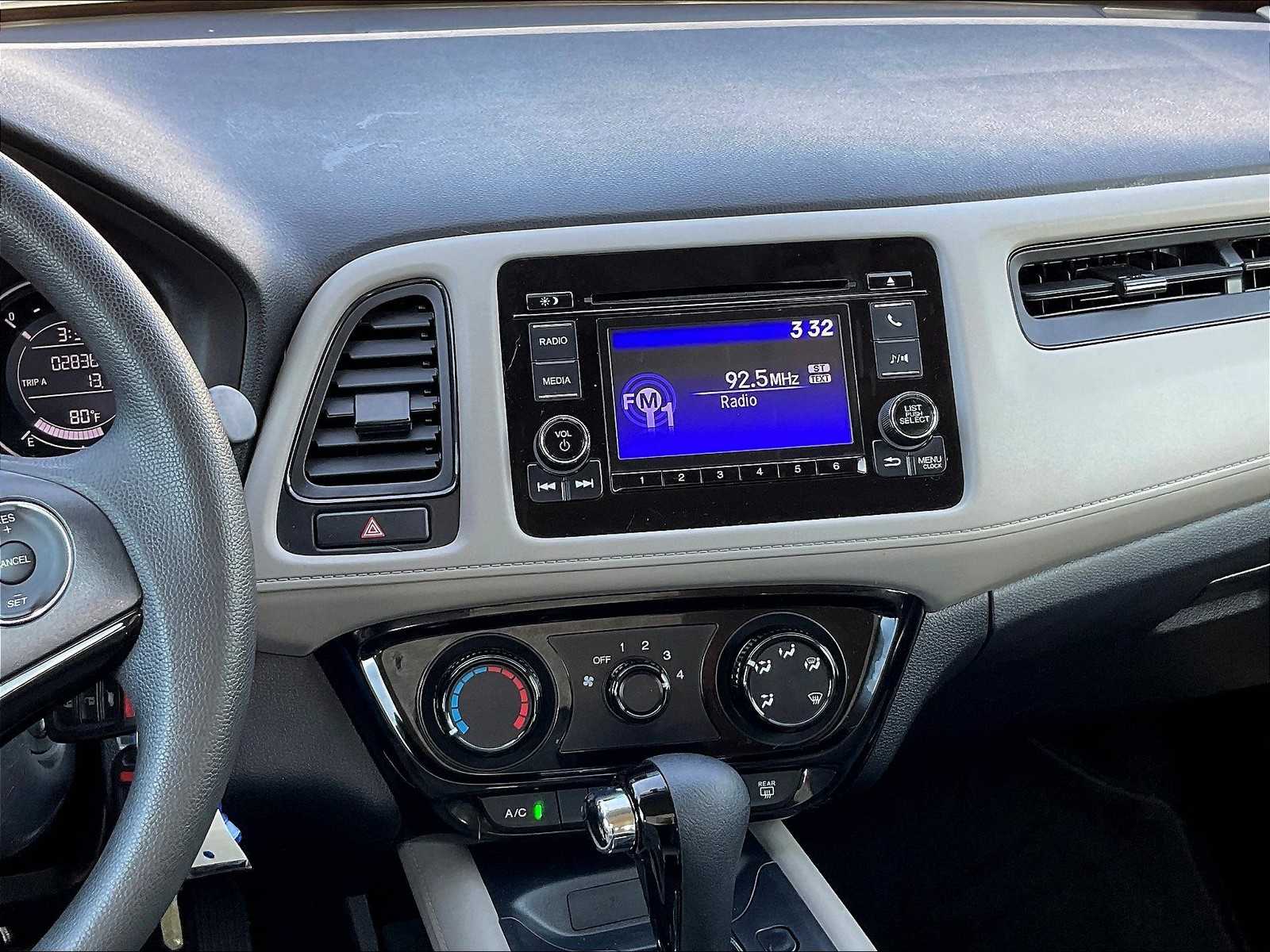 2022 Honda HR-V LX - Photo 18