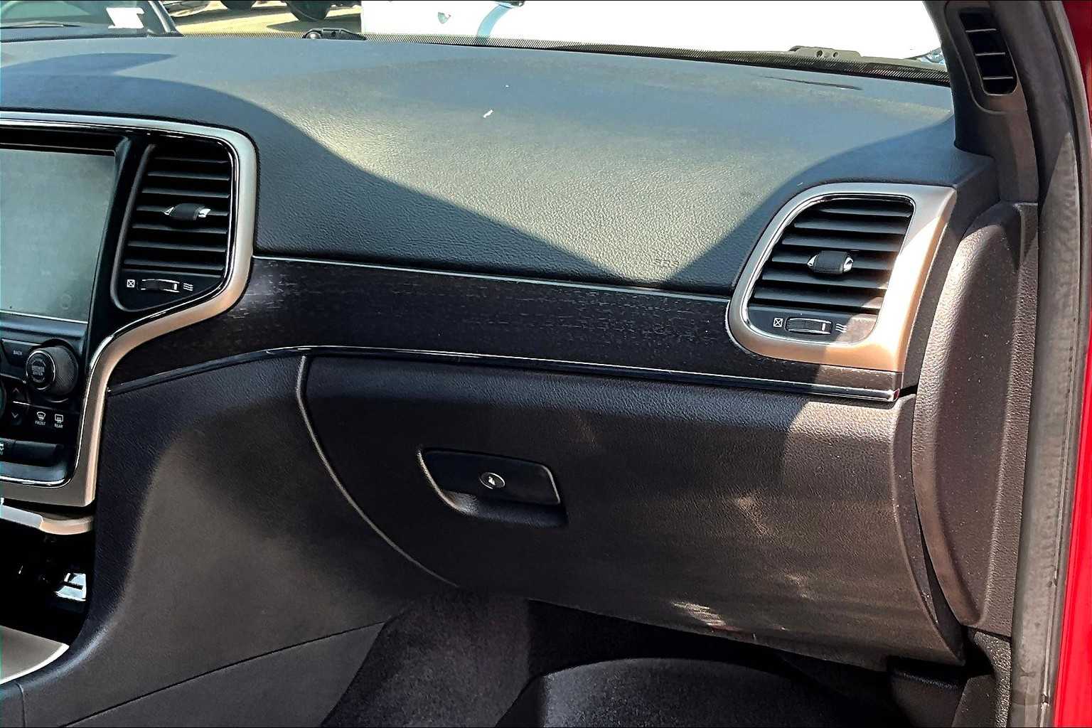 2015 Jeep Grand Cherokee Limited - Photo 13