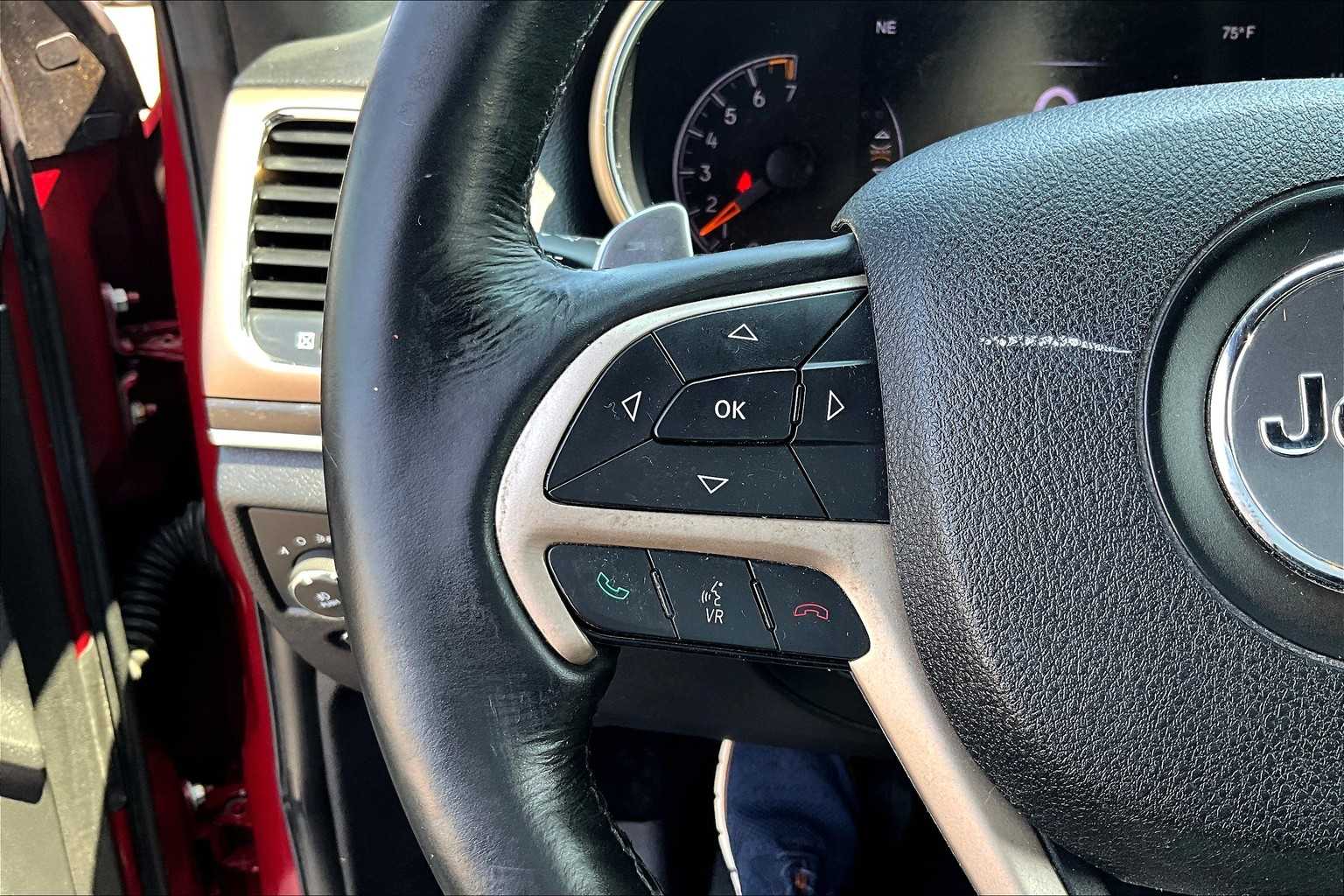 2015 Jeep Grand Cherokee Limited - Photo 22