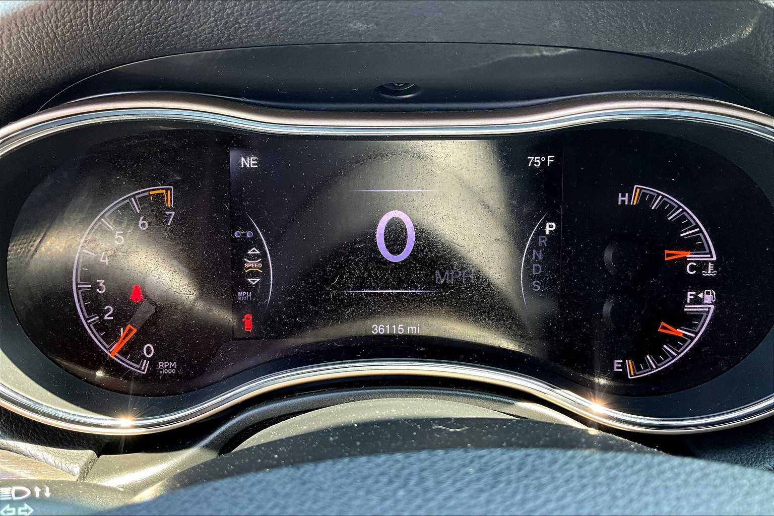2015 Jeep Grand Cherokee Limited - Photo 24