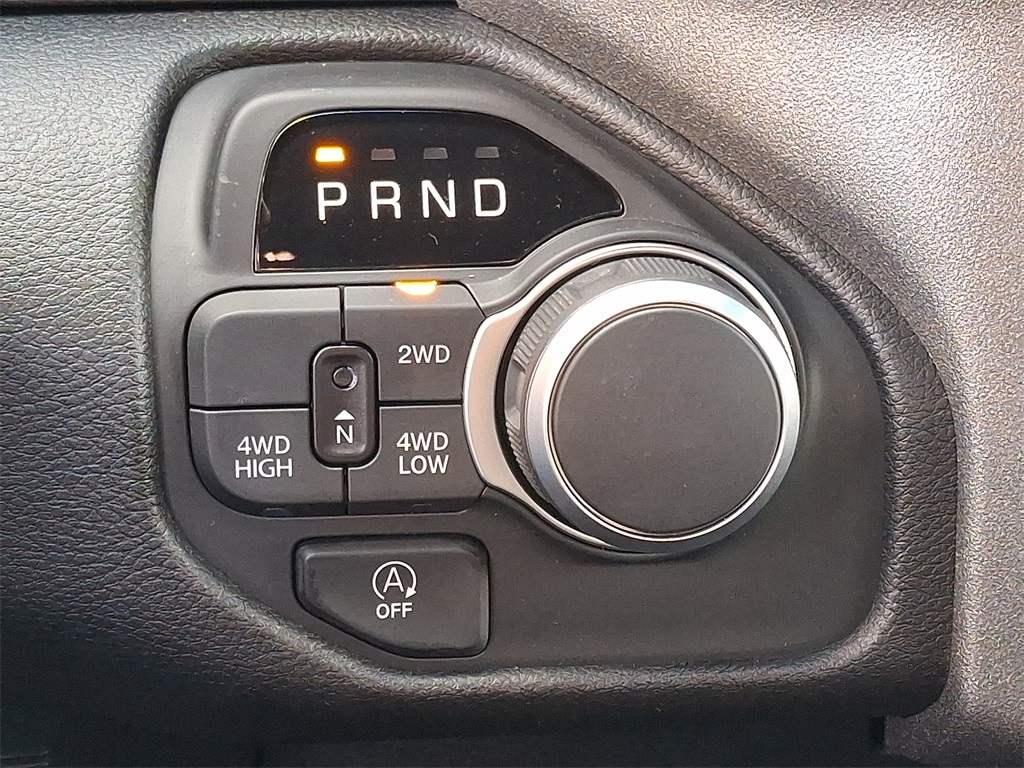 2026 Ram 1500 Tradesman - Photo 11