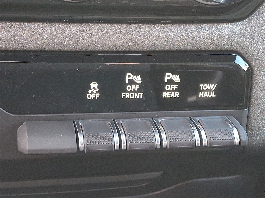 2026 Ram 1500 Tradesman - Photo 18