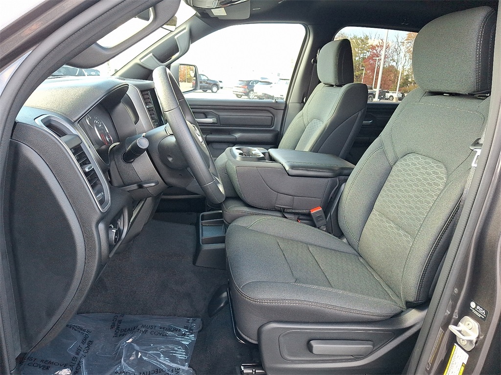 2026 Ram 1500 Tradesman - Photo 10