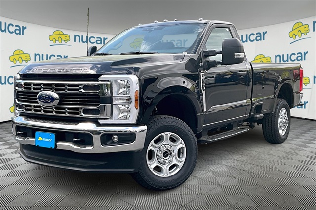 2025 Ford F-350SD XLT - Photo 3