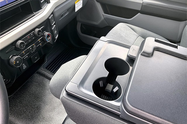 2025 Ford F-350SD XLT - Photo 9