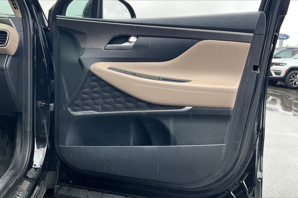 2020 Hyundai Santa Fe Limited - Photo 11