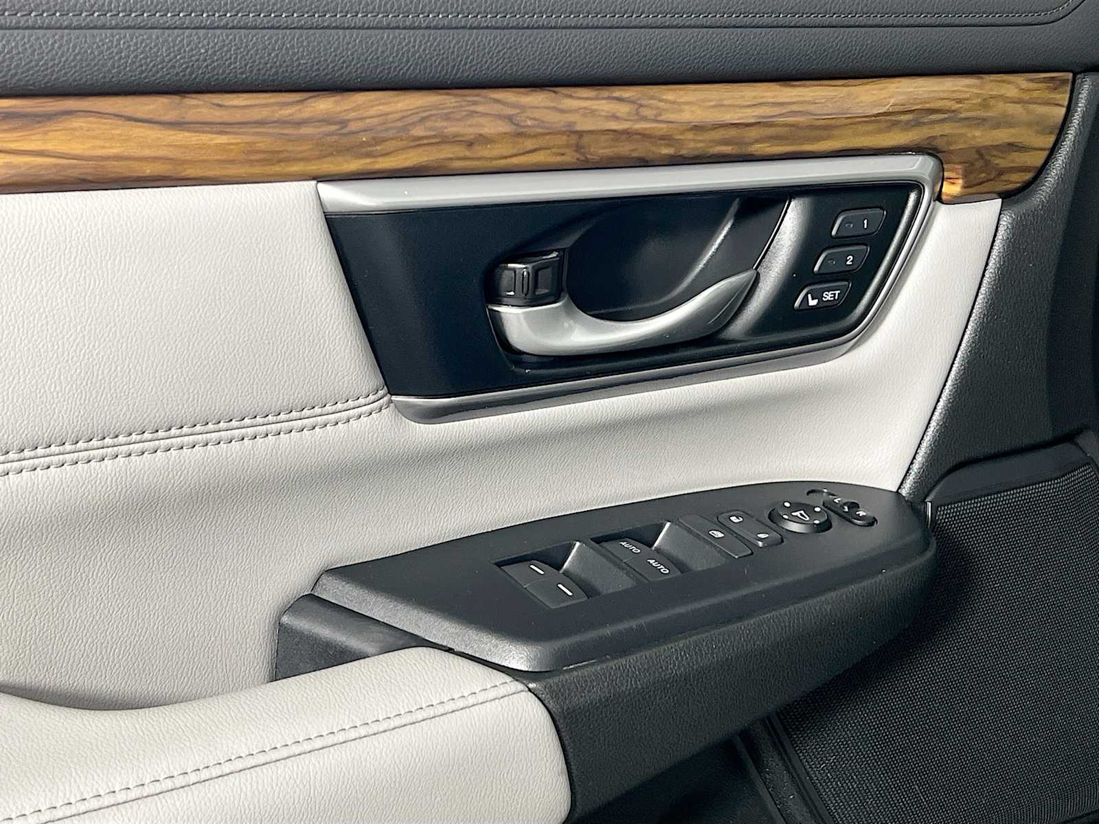 2019 Honda CR-V EX-L - Photo 17