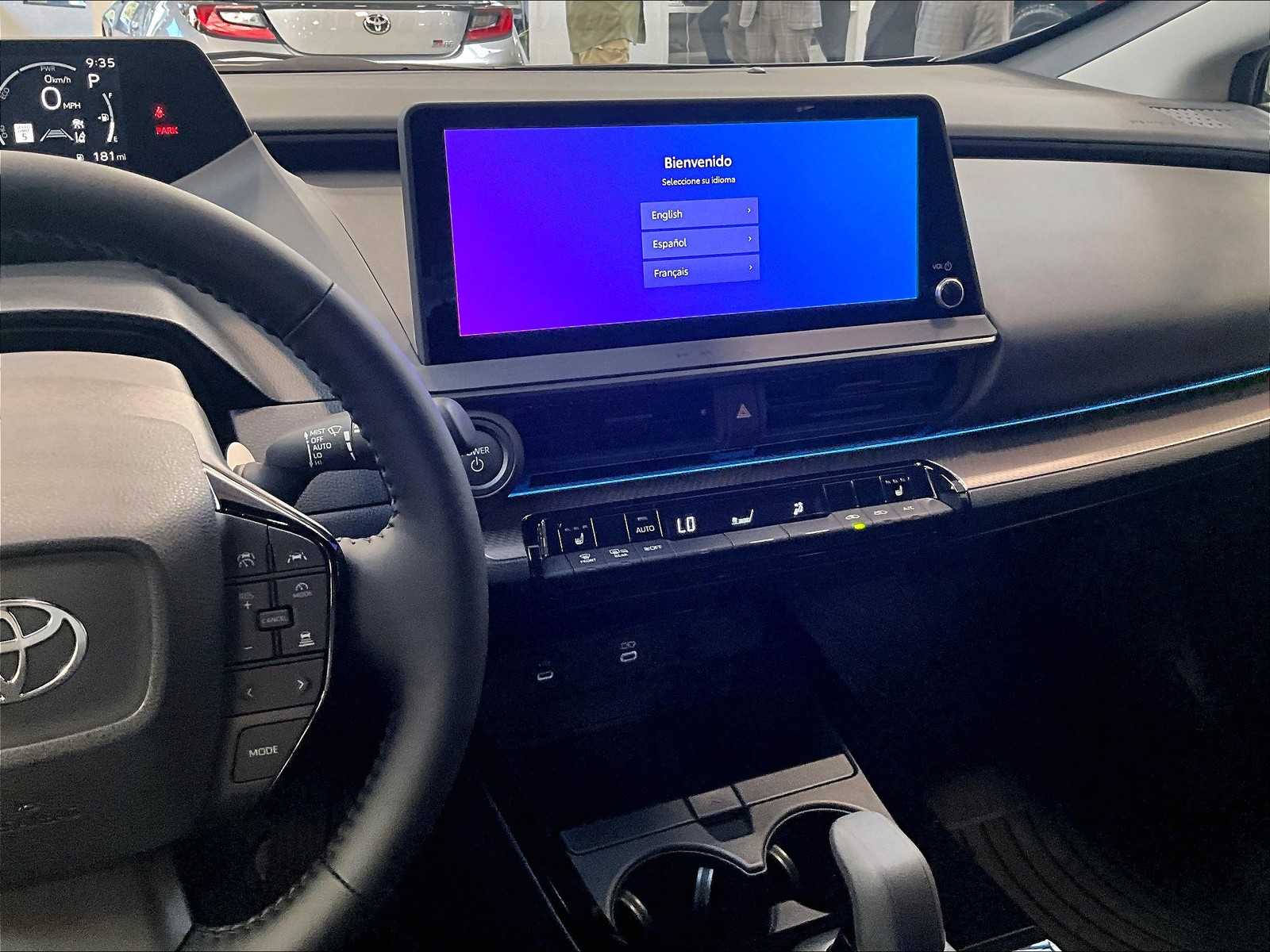 2026 Toyota Prius XLE - Photo 13