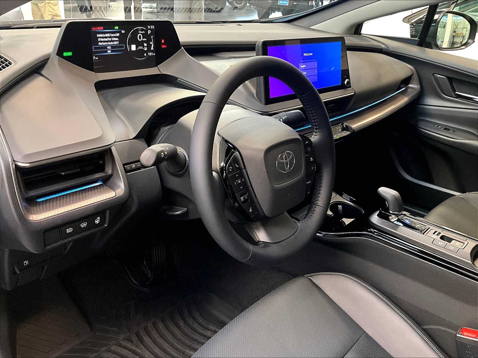 2026 Toyota Prius XLE - Photo 9