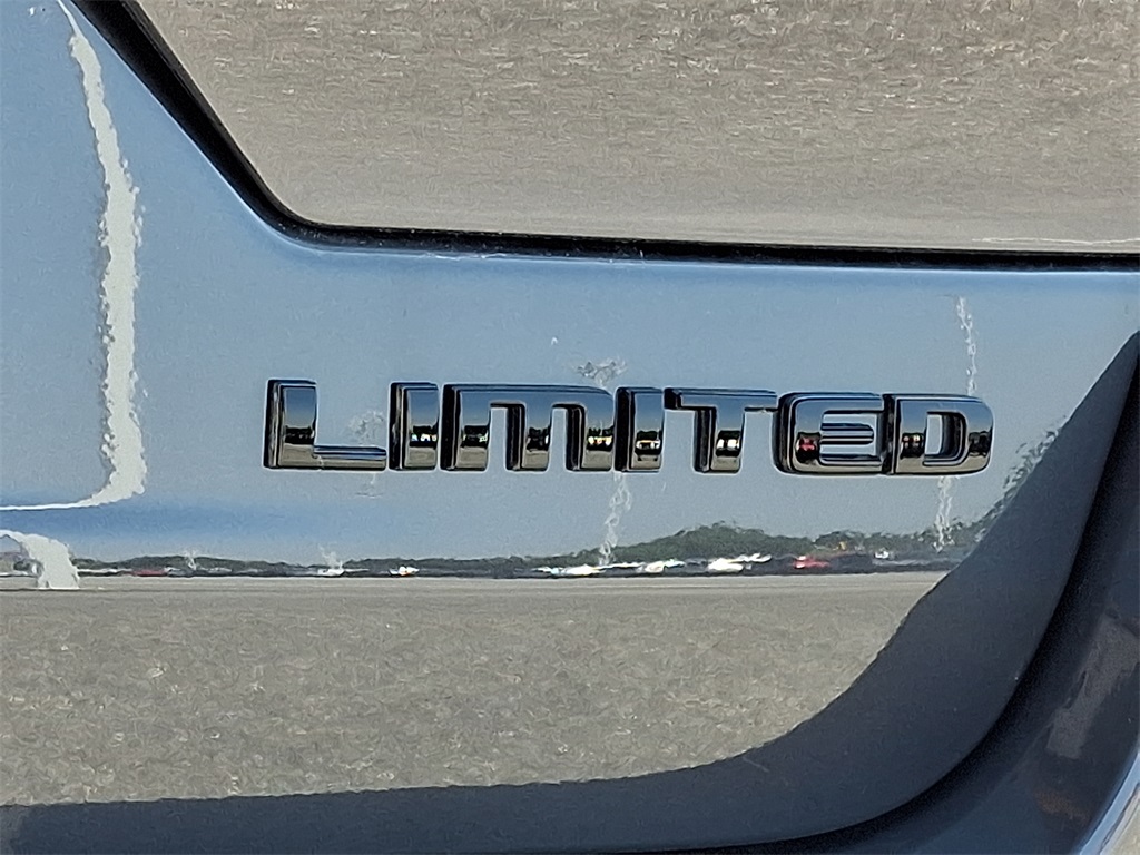 2025 Jeep Grand Cherokee Limited - Photo 19