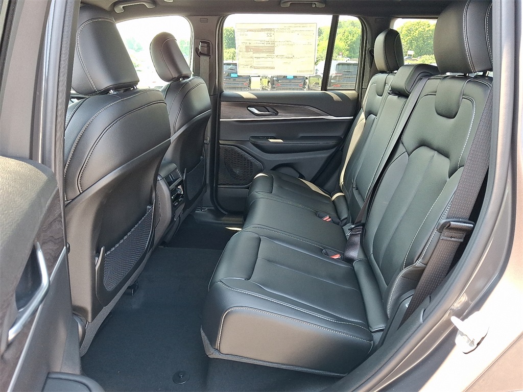 2025 Jeep Grand Cherokee Limited - Photo 6