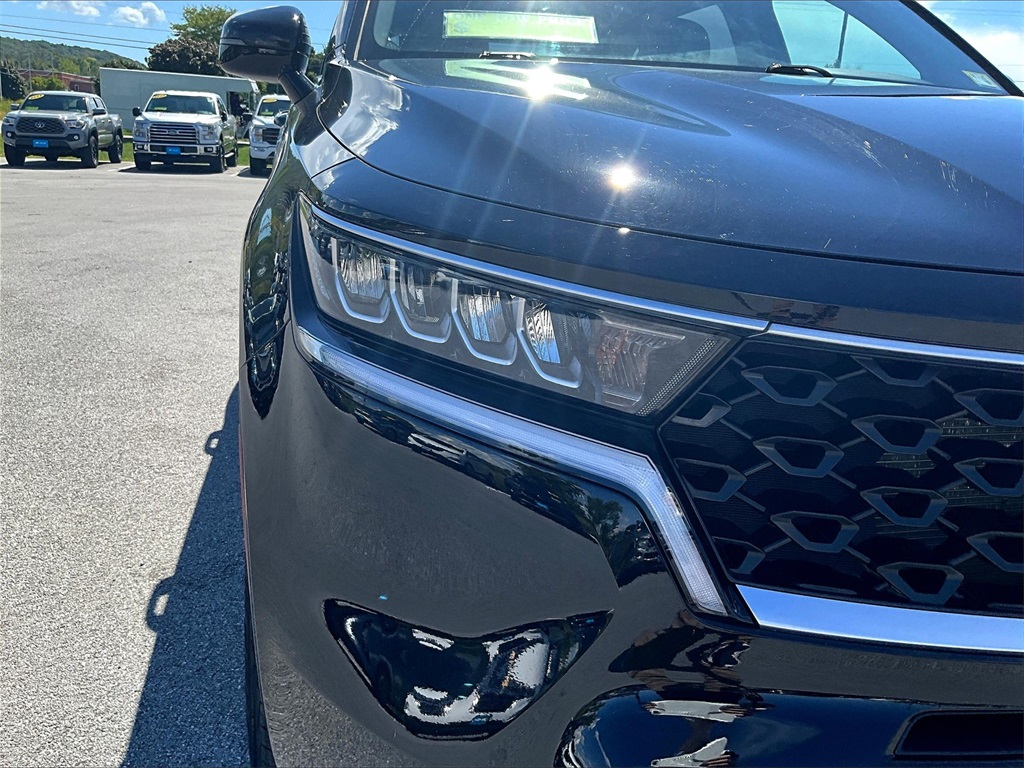 2022 Kia Sorento LX - Photo 32