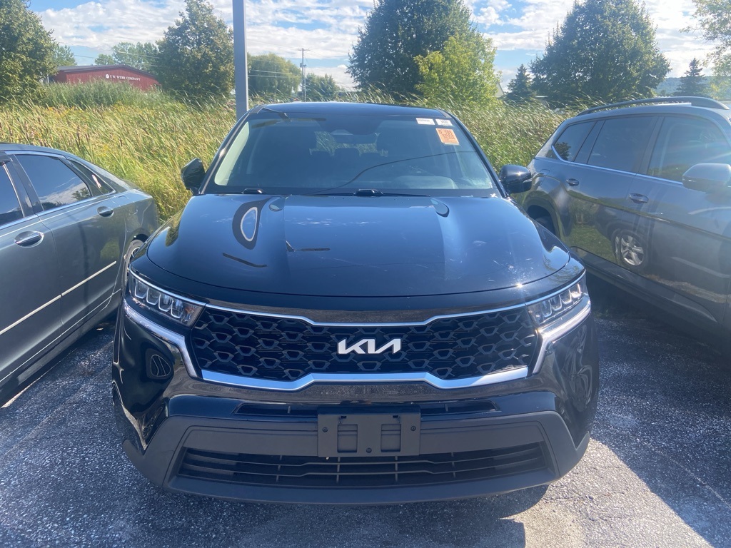 2022 Kia Sorento LX - Photo 5