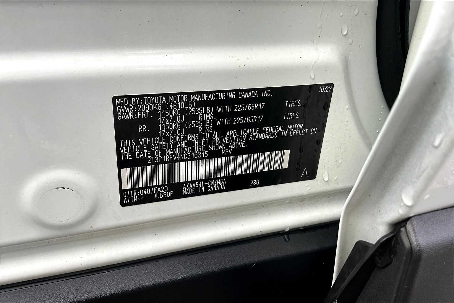 2022 Toyota RAV4 XLE - Photo 36