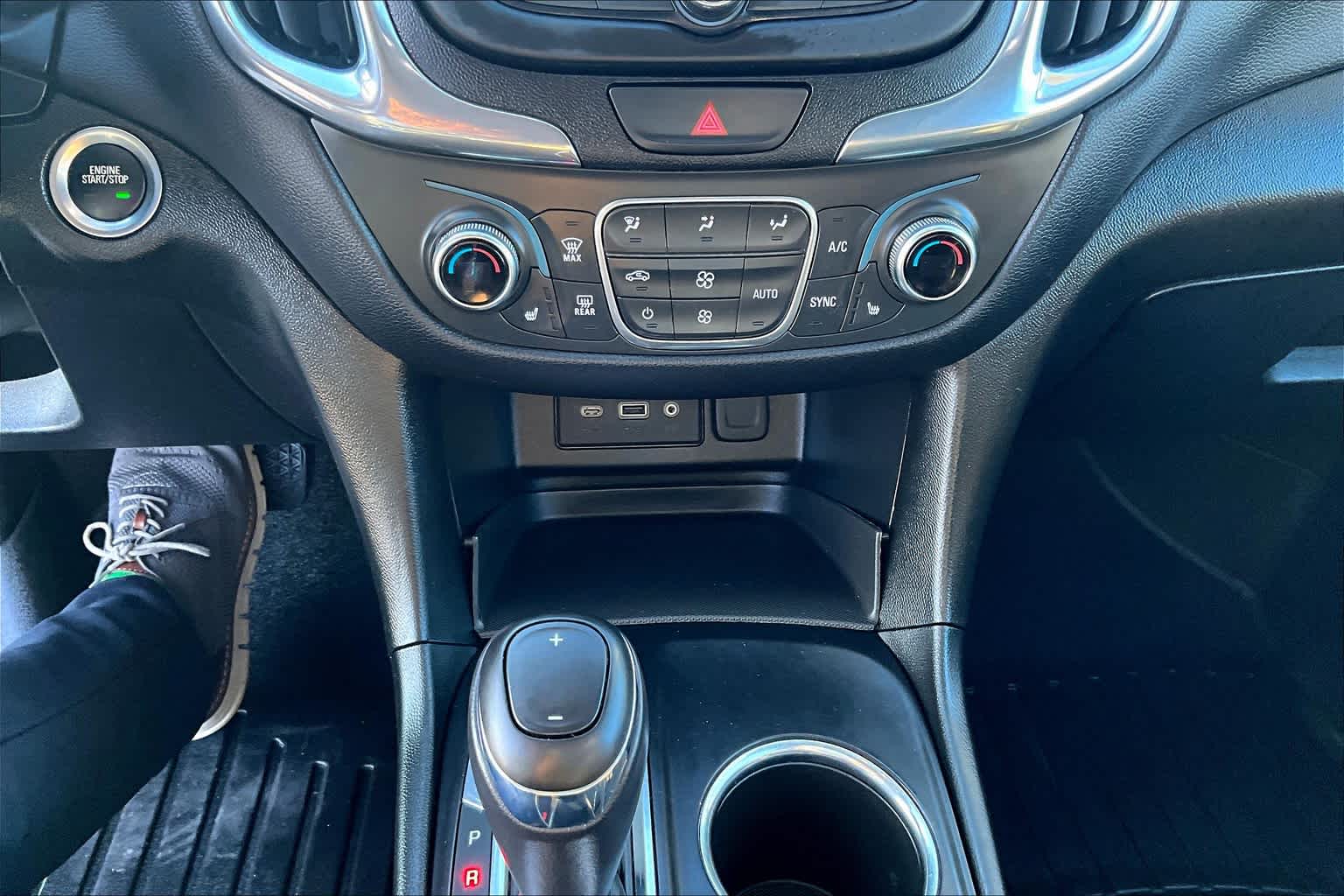 2019 Chevrolet Equinox LT - Photo 25