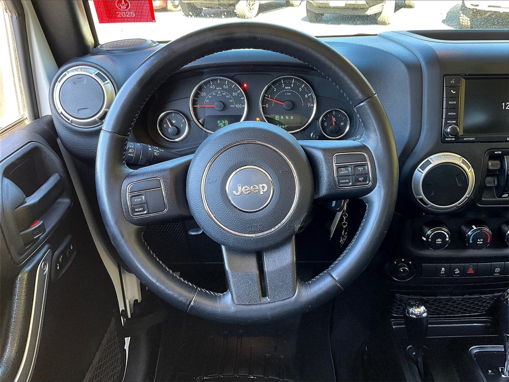 2018 Jeep Wrangler JK Unlimited Sahara - Photo 16