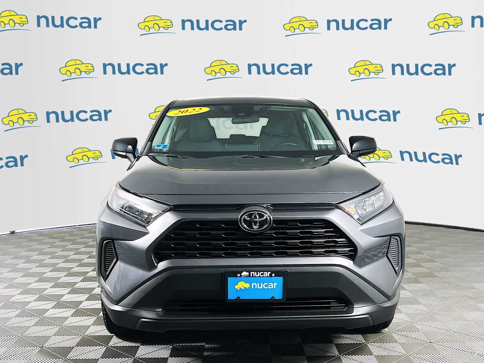 2022 Toyota RAV4 LE - Photo 2