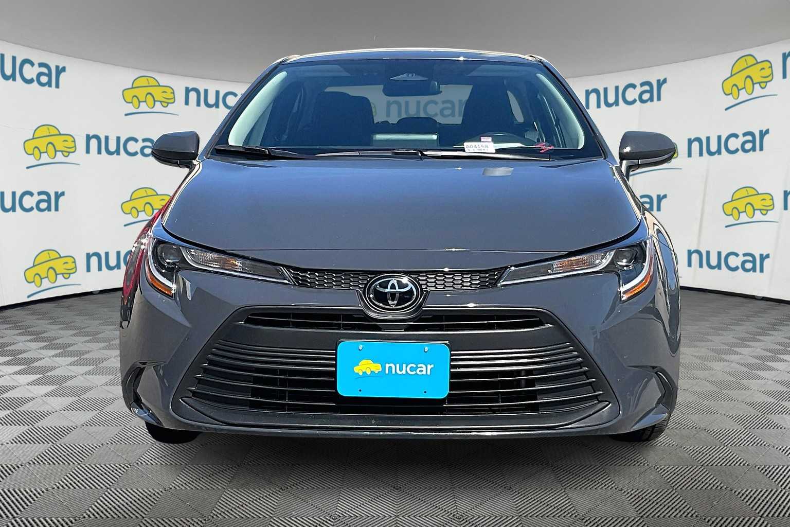 2023 Toyota Corolla LE - Photo 2