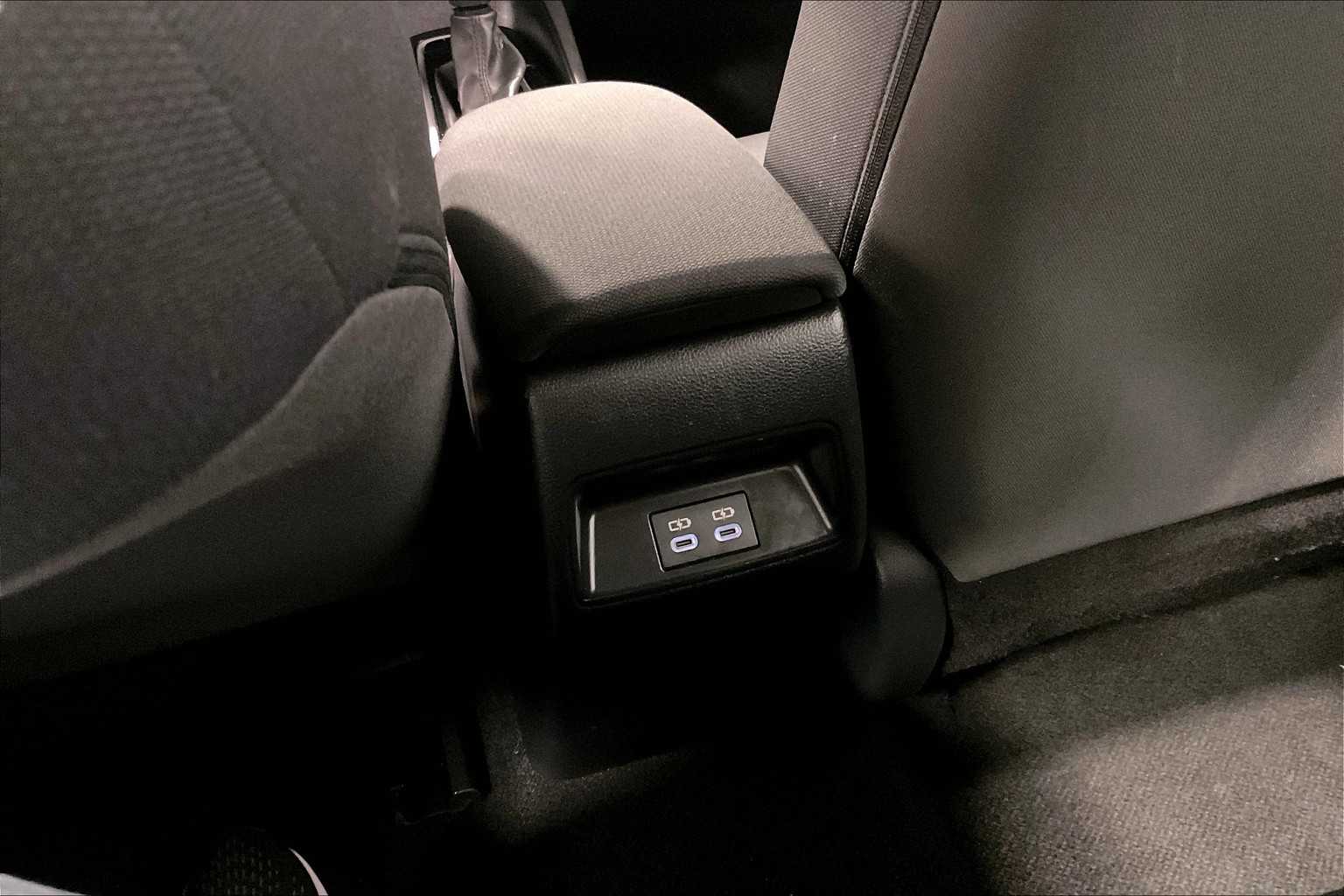 2023 Toyota Corolla LE - Photo 26