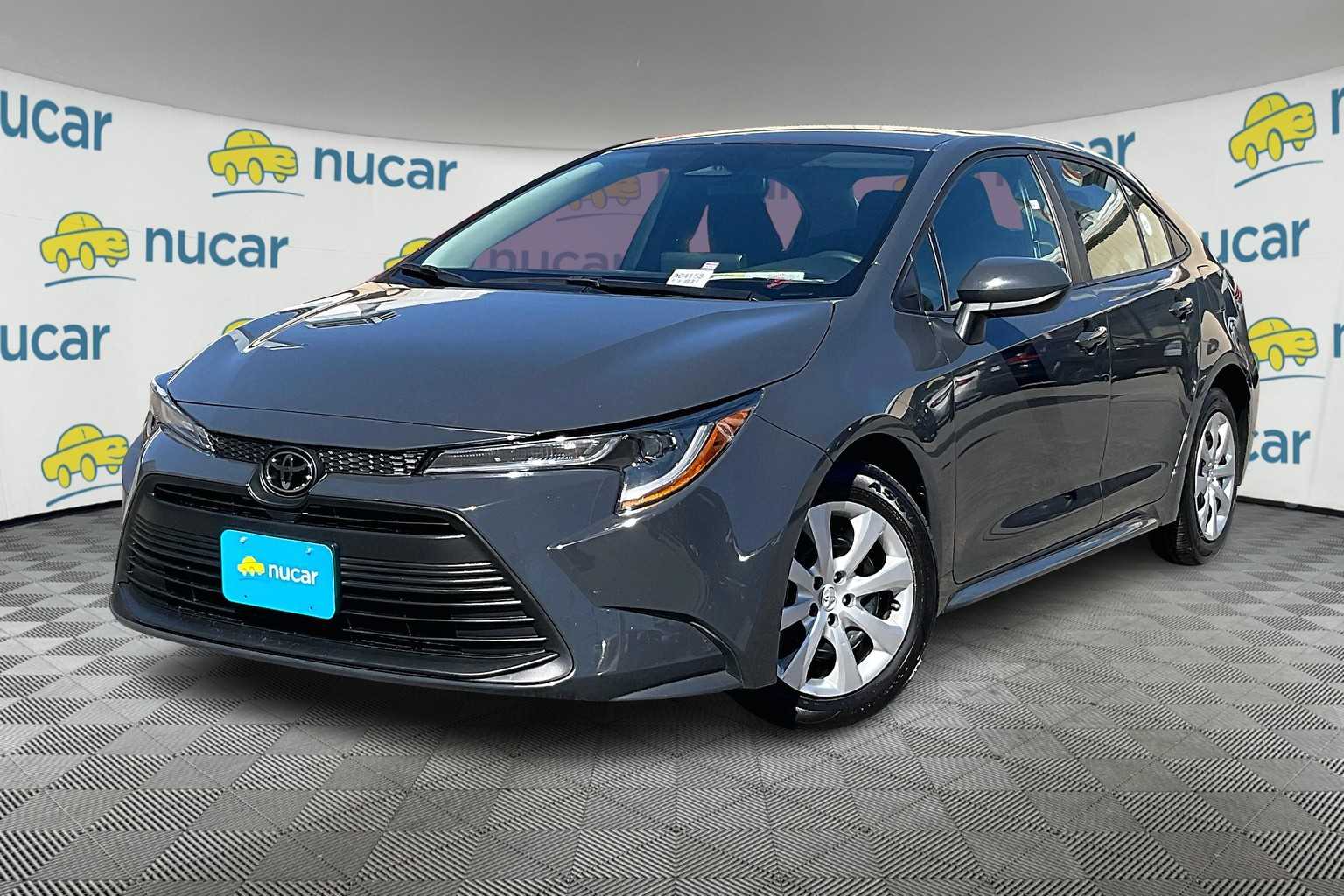 2023 Toyota Corolla LE - Photo 3