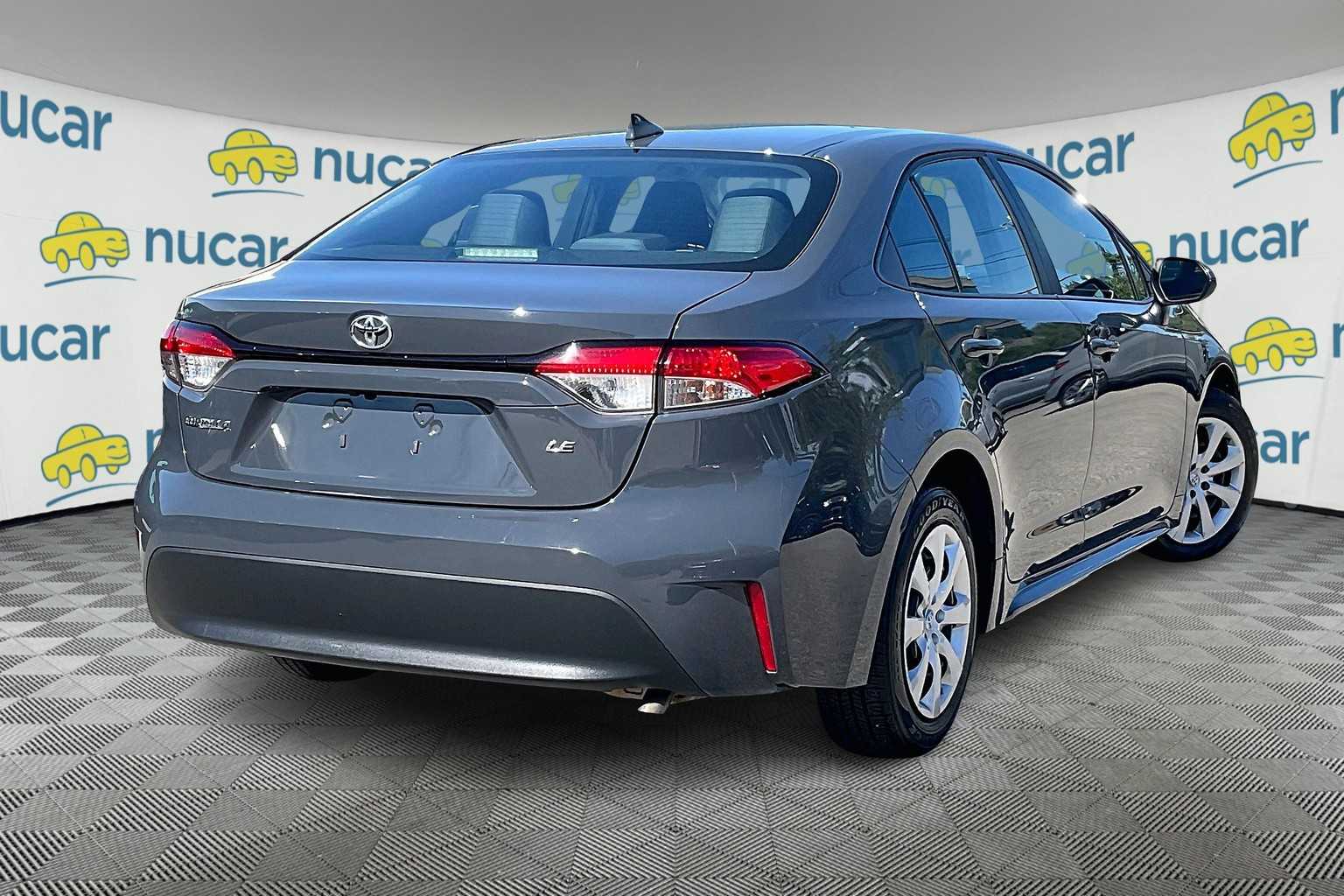 2023 Toyota Corolla LE - Photo 6