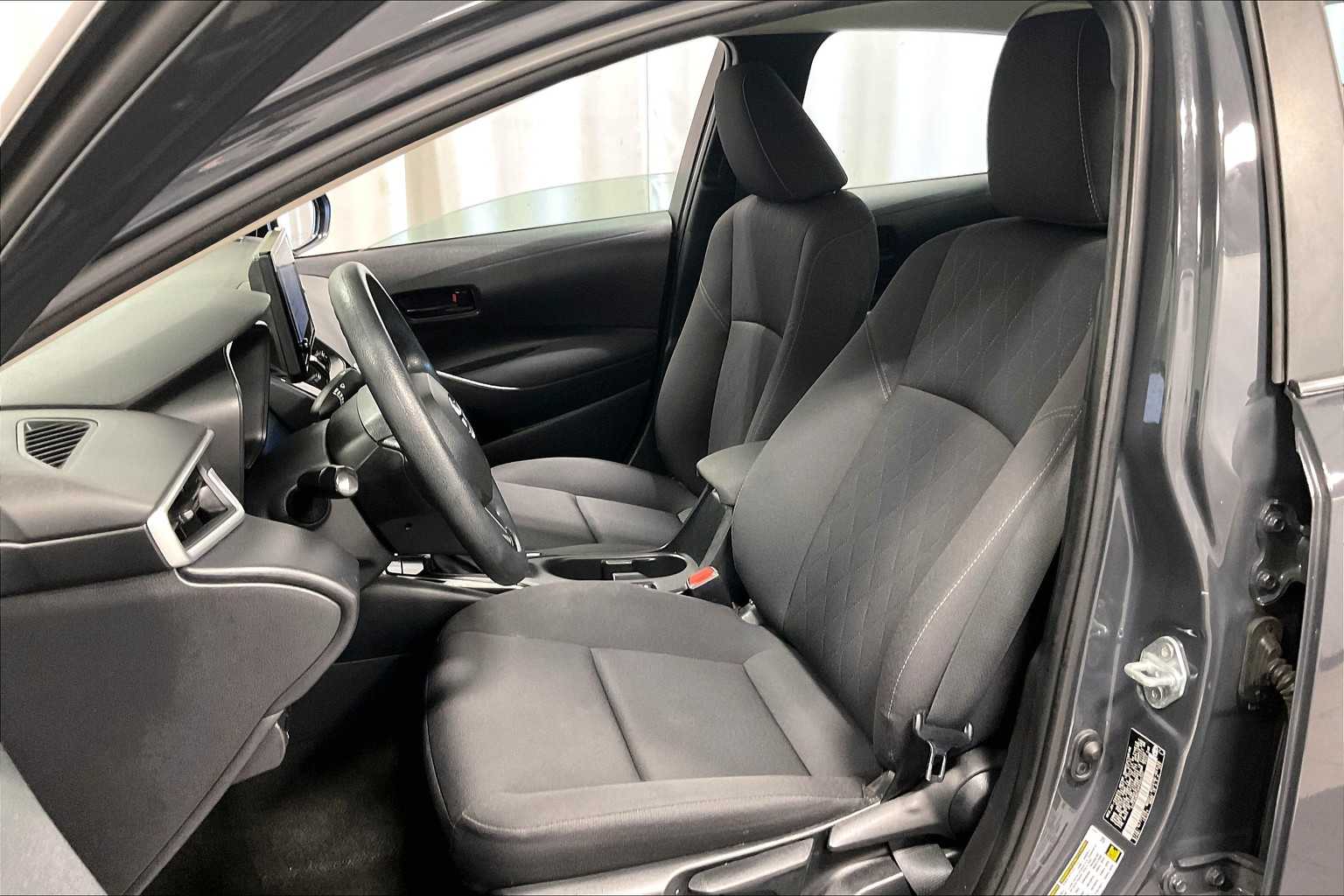 2023 Toyota Corolla LE - Photo 10