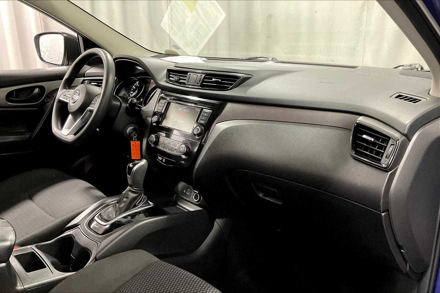 2020 Nissan Rogue Sport S - Photo 14