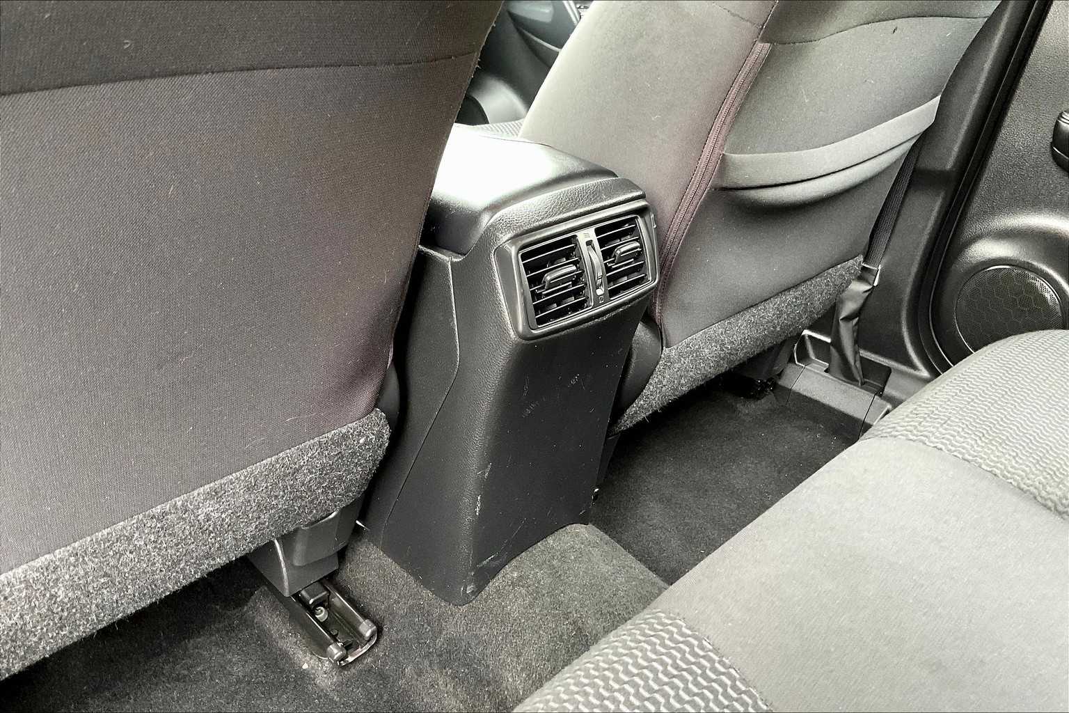 2020 Nissan Rogue Sport S - Photo 27