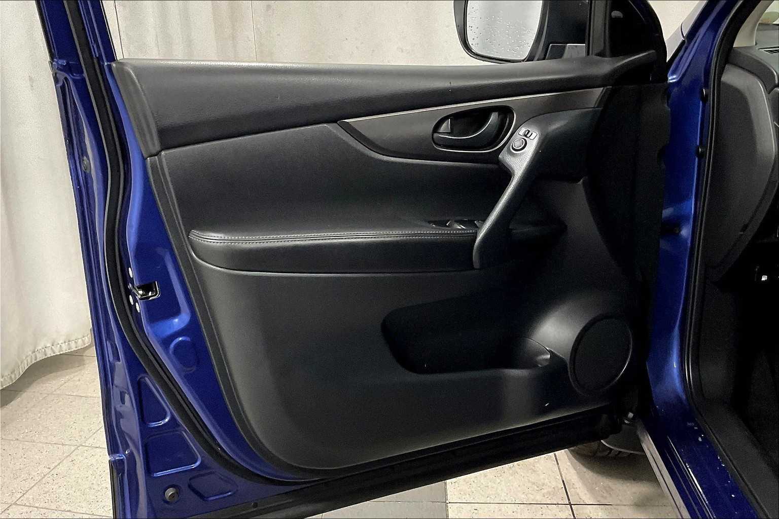 2020 Nissan Rogue Sport S - Photo 9