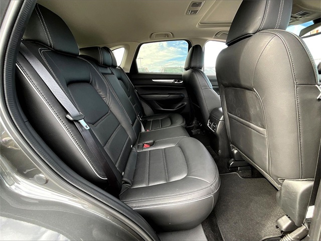 2025 Mazda CX-5 2.5 S Preferred Package - Photo 15