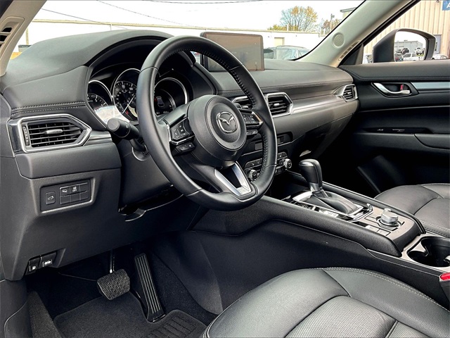 2025 Mazda CX-5 2.5 S Preferred Package - Photo 8
