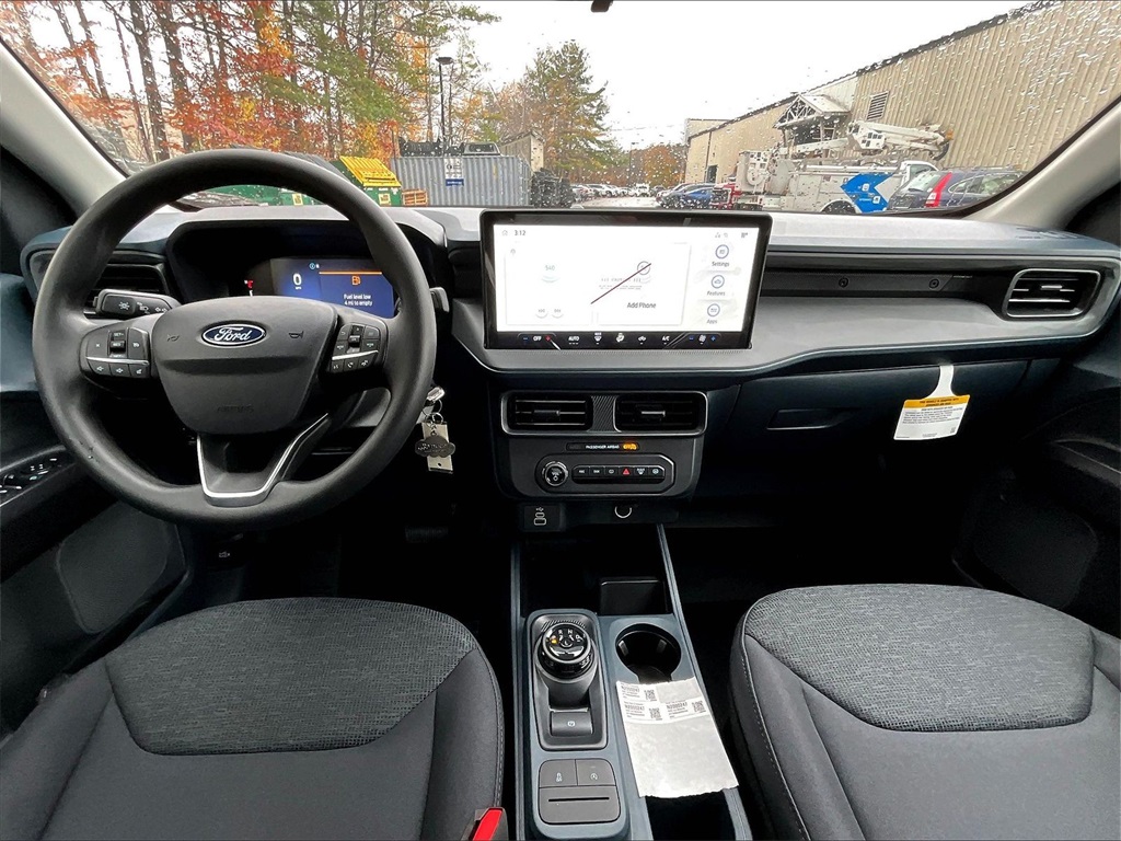 2025 Ford Maverick XL - Photo 6
