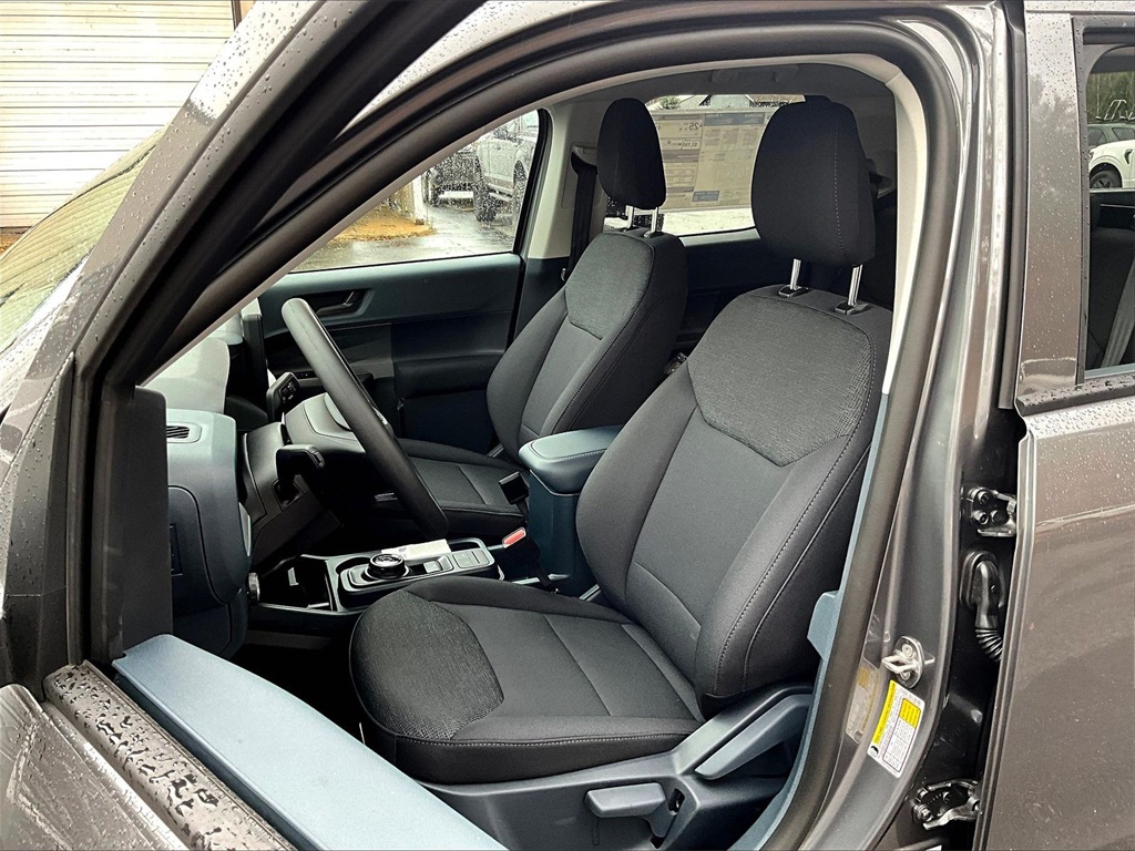 2025 Ford Maverick XL - Photo 10