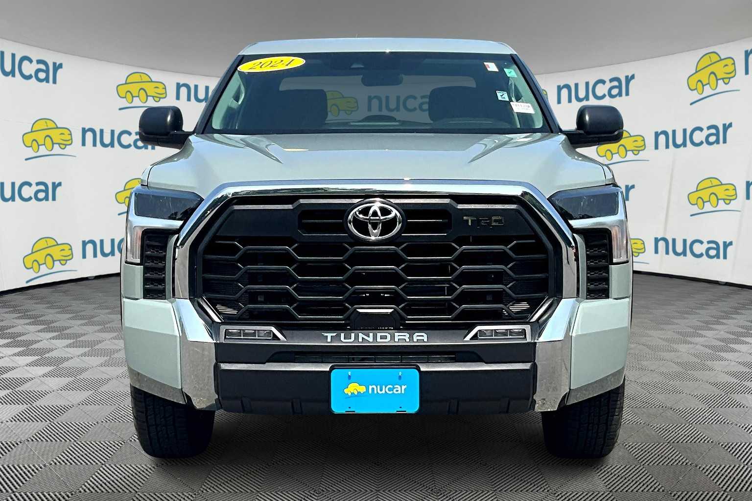 2024 Toyota Tundra SR5 - Photo 2