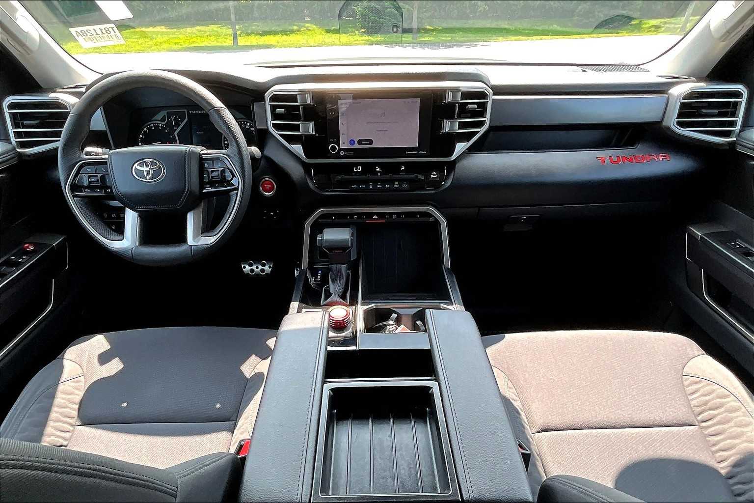 2024 Toyota Tundra SR5 - Photo 21