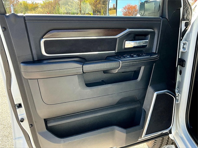 2022 Ram 2500 Laramie - Photo 9