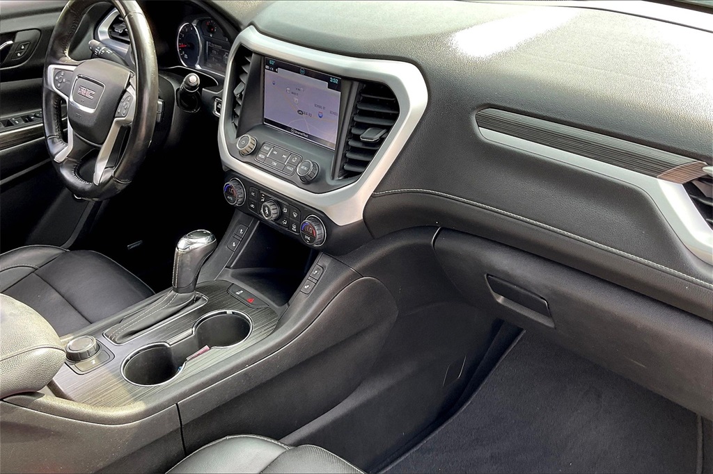 2018 GMC Acadia SLT-1 - Photo 13
