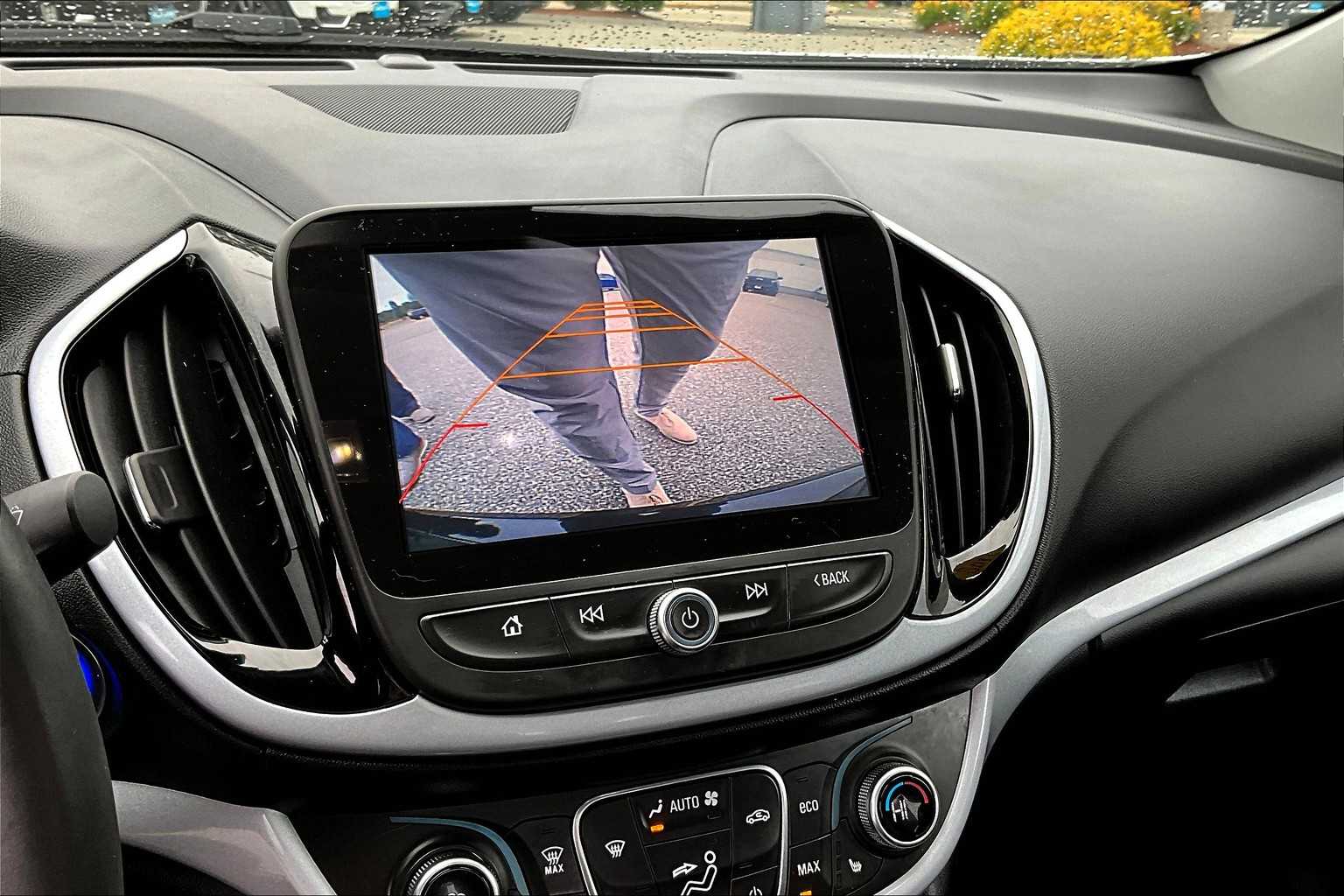 2017 Chevrolet Volt LT - Photo 19